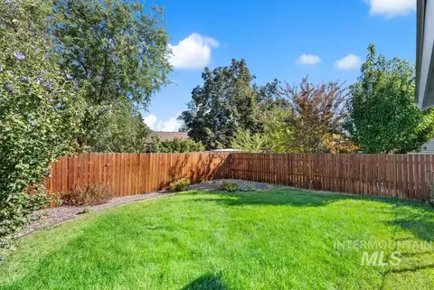 Exterior - 1302 E Victory Rd, Boise, ID 83706 photo 6 of 7