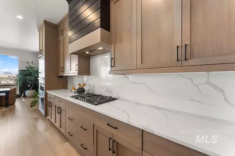 Kitchen - 2964 E Parulo Dr, Meridian, ID 83642 photo 4 of 6
