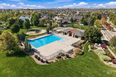View/Area - 365 N Tullshire, Eagle, ID 83616 photo 1 of 3