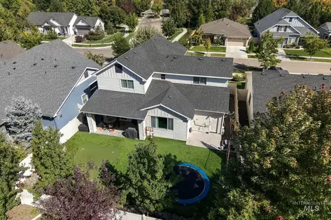 Exterior - 365 N Tullshire, Eagle, ID 83616 photo 1 of 2