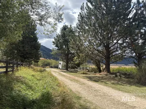 Exterior - 10092 Timberrim Dr, Cascade, ID 83611 photo 14 of 19