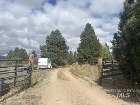 Exterior - 10092 Timberrim Dr, Cascade, ID 83611 photo 13 of 19