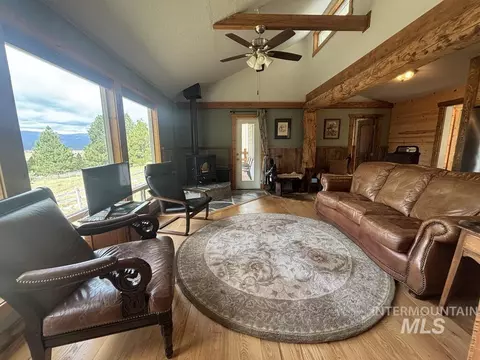 Living - 10092 Timberrim Dr, Cascade, ID 83611 photo 1 of 2
