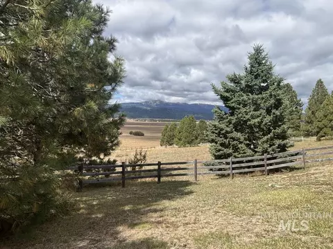 Exterior - 10092 Timberrim Dr, Cascade, ID 83611 photo 17 of 19