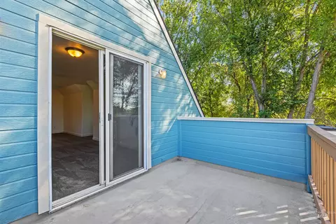 Exterior - 675 E Pine Ave, Meridian, ID 83642 photo 5 of 9