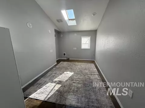 Other - 94 N Oneida, Glenns Ferry, ID 83623 photo 2 of 8