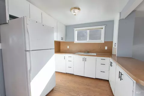 Kitchen - 801 E Ball Ave, Parma, ID 83660 photo 1 of 1