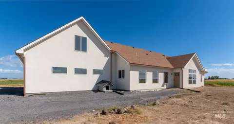 Exterior - 29 W 400 N, Jerome, ID 83338 photo 3 of 3
