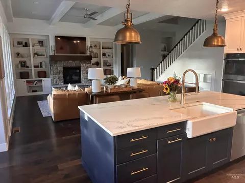 Kitchen - 2682 N Camerton Pl, Eagle, ID 83616 photo 1 of 2