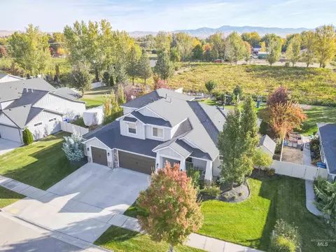 View/Area - 2682 N Camerton Pl, Eagle, ID 83616 photo 6 of 8