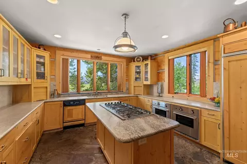 Kitchen - 2425 Cow Camp Rd, Stanley, ID 83278 photo 1 of 4