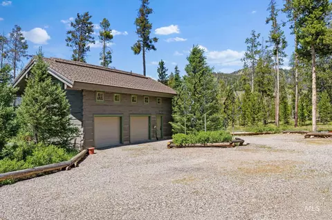 Exterior - 2425 Cow Camp Rd, Stanley, ID 83278 photo 5 of 11