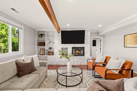 Living - 1218 E Hearthstone Dr, Boise, ID 83702 photo 3 of 3