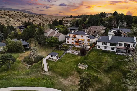 View/Area - 1218 E Hearthstone Dr, Boise, ID 83702 photo 1 of 6
