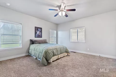 Bedroom - 908 Walnut St, Caldwell, ID 83605 photo 1 of 4