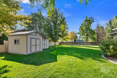 Exterior - 908 Walnut St, Caldwell, ID 83605 photo 12 of 12