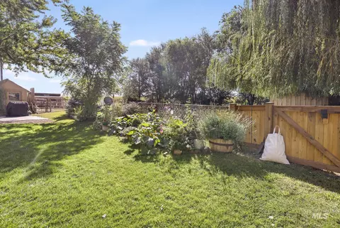 Exterior - 2912 S 1050 E, Hagerman, ID 83332 photo 10 of 19