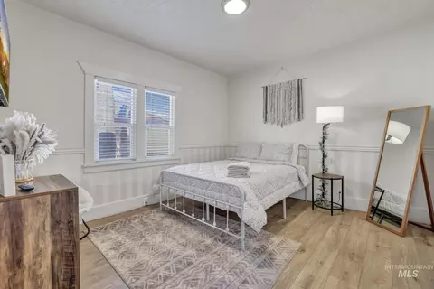 Bedroom - 435 4th Ave E, Twin Falls, ID 83301 photo 3 of 5