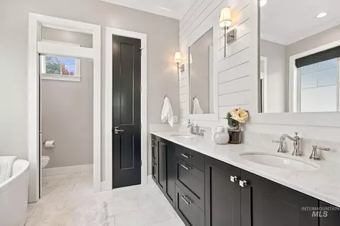 Bath - 6276 W Striker Dr, Eagle, ID 83616 photo 1 of 5