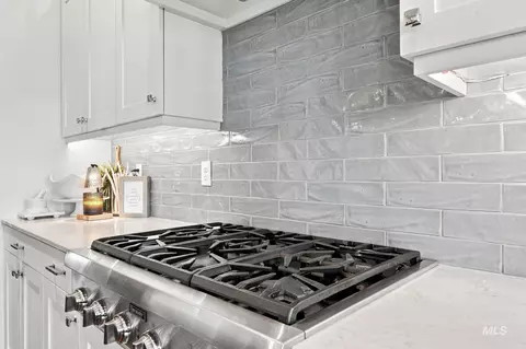 Kitchen - 6276 W Striker Dr, Eagle, ID 83616 photo 6 of 6