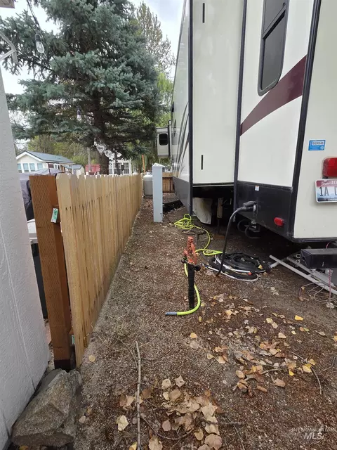 514 E24 Sawyer St, Cascade, ID 83611 photo 9