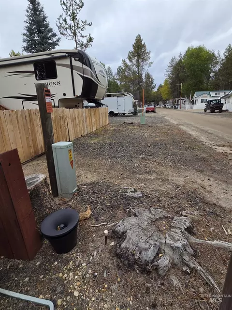 514 E24 Sawyer St, Cascade, ID 83611 photo 16