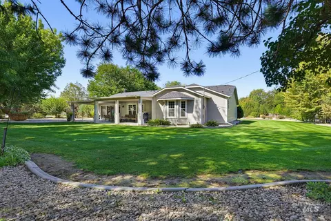 Exterior - 705 Keogh Ln, Caldwell, ID 83607 photo 11 of 13