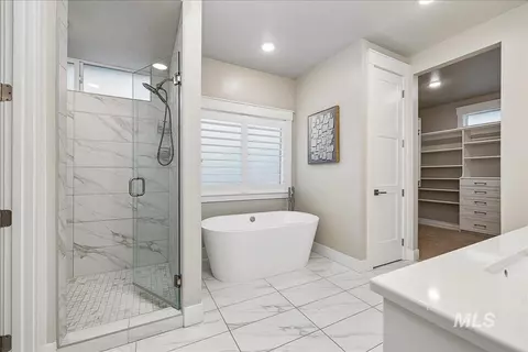 Bath - 5693 W Pulaski St, Eagle, ID 83616 photo 1 of 3