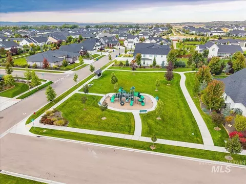 View/Area - 5693 W Pulaski St, Eagle, ID 83616 photo 9 of 9