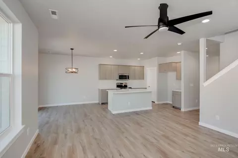 Living - 7447 W Newtown Dr, Eagle, ID 83616 photo 3 of 3