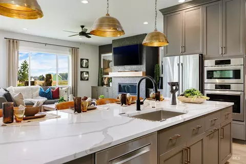 Kitchen - 4357 W Estuary Ct, Eagle, ID 83616 photo 2 of 5