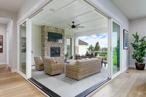Exterior - 4357 W Estuary Ct, Eagle, ID 83616 photo 2 of 6