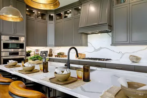 Kitchen - 4357 W Estuary Ct, Eagle, ID 83616 photo 5 of 5