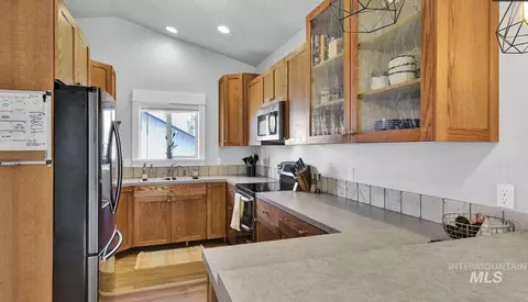 Kitchen - 6422 W Everett St, Boise, ID 83704 photo 1 of 3