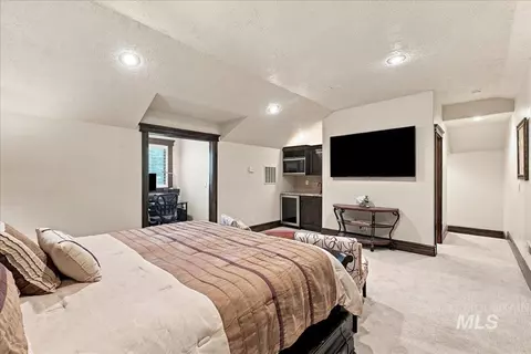 Bedroom - 986 W Cherry Bello Dr, Eagle, ID 83616 photo 5 of 5