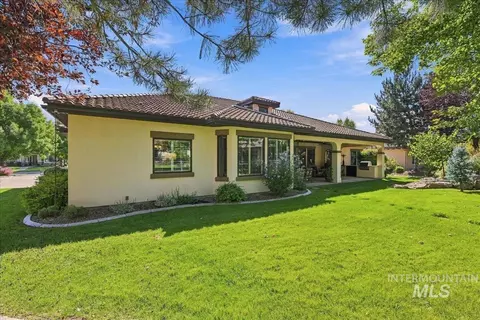 Exterior - 986 W Cherry Bello Dr, Eagle, ID 83616 photo 6 of 9