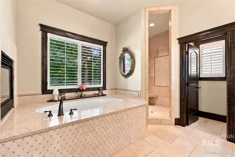 Bath - 986 W Cherry Bello Dr, Eagle, ID 83616 photo 3 of 6