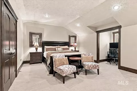 Bedroom - 986 W Cherry Bello Dr, Eagle, ID 83616 photo 4 of 5