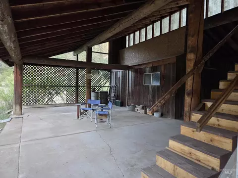 Exterior - 31997 Second Fork Rd, Ola, ID 83657 photo 7 of 14