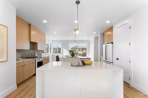 Kitchen - 420 E Sawyer Gold Ln #THE HEYBURN, Eagle, ID 83616 photo 4 of 5