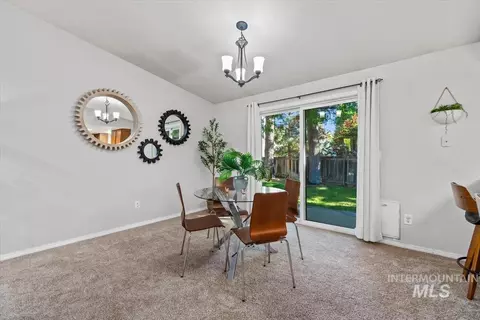 Dining - 1526 E Symphony Ct, Boise, ID 83706 photo 2 of 3