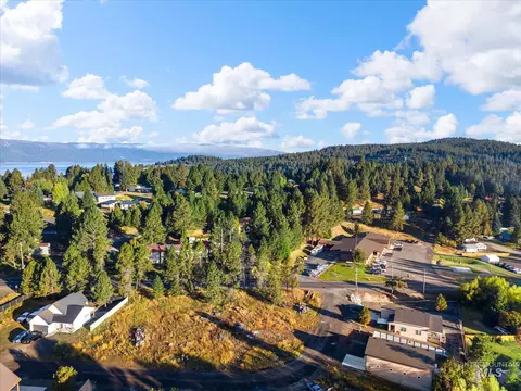 402 Antonette Cir, Cascade, ID 83611 photo 6