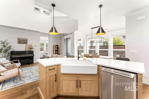 Kitchen - 3277 S Sedgebrook Ln, Eagle, ID 83616 photo 9 of 9