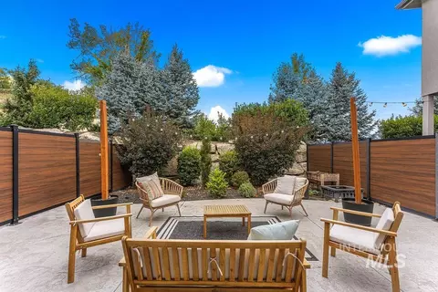 Exterior - 3277 S Sedgebrook Ln, Eagle, ID 83616 photo 11 of 12