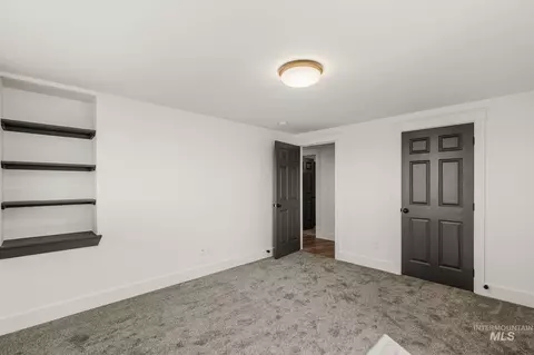 Bedroom - 3360 E Main St, Lewiston, ID 83501 photo 4 of 5