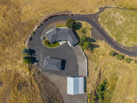 View/Area - 3360 E Main St, Lewiston, ID 83501 photo 2 of 2