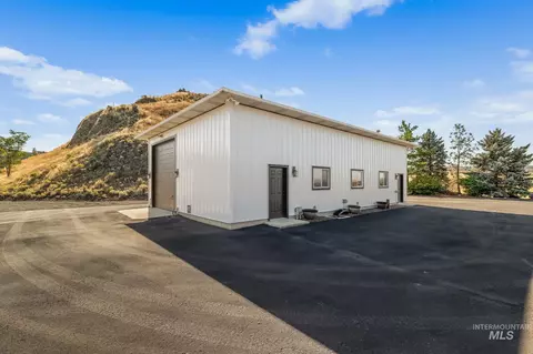 Exterior - 3360 E Main St, Lewiston, ID 83501 photo 5 of 5
