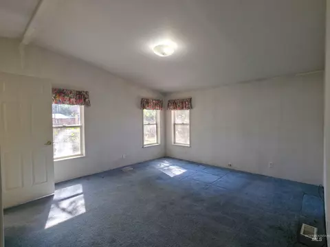 Bedroom - 1215 W 7th, Weiser, ID 83672 photo 1 of 3