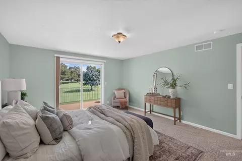 Bedroom - 1148 N Eagle Hills Way, Eagle, ID 83616 photo 2 of 4