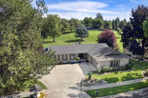 View/Area - 1148 N Eagle Hills Way, Eagle, ID 83616 photo 1 of 3